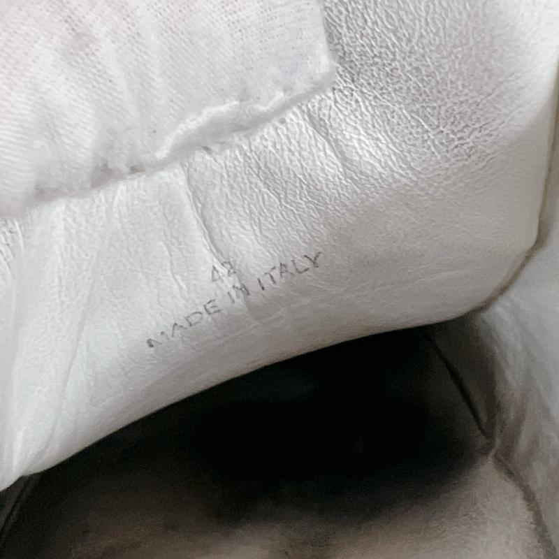 ジミーチュウ JIMMY CHOO スニーカー スニーカー スタースタッズ レザースニーカー Size 42 - 白 / ホワイト / white メンズ USED 古着 中古 50126726