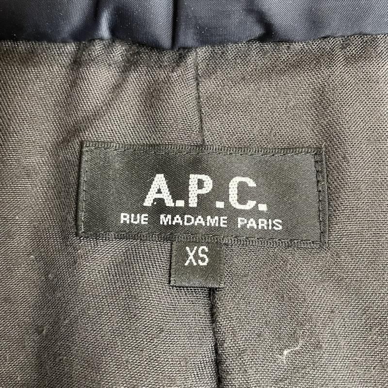アーペーセー A.P.C. ジャケット、上着 ジャンパー、ブルゾン 中綿 パデッド ジャケット ブルゾン スナップボタン ジップアップ 防寒 XS 無地 紺 / ネイビー / navy メンズ USED 古着 中古 50126916