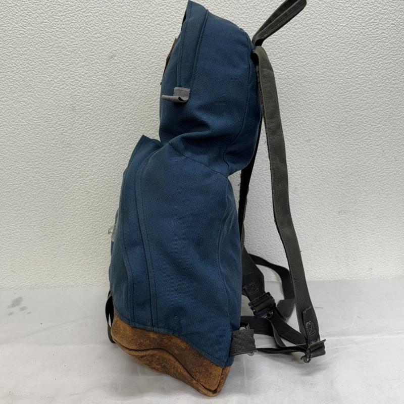 シェラデザイン SIERRA DESIGNS リュックサック、デイパック リュックサック、デイバッグ 70-80年代 ビンテージ OAKLAND表記 アウトドア ナイロン - 紺 / ネイビー / navy メンズ USED 古着 中古 50127372