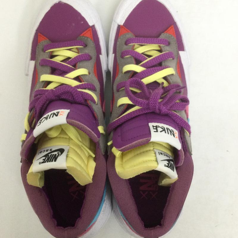 ナイキ NIKE スニーカー スニーカー ローカットスニーカー/DM7901-500/28.5cm/PUP/sacai x KAWS ブレザー LOW 28.5cm 紫 / パープル / purple メンズ USED 古着 中古 50127641