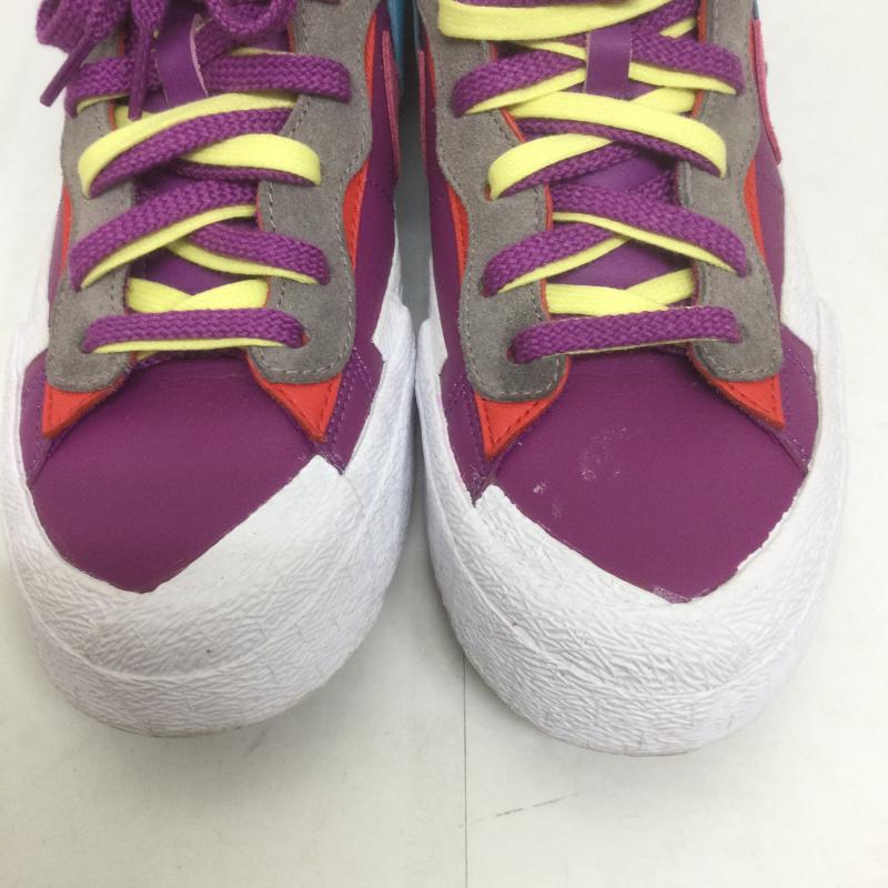 ナイキ NIKE スニーカー スニーカー ローカットスニーカー/DM7901-500/28.5cm/PUP/sacai x KAWS ブレザー LOW 28.5cm 紫 / パープル / purple メンズ USED 古着 中古 50127641