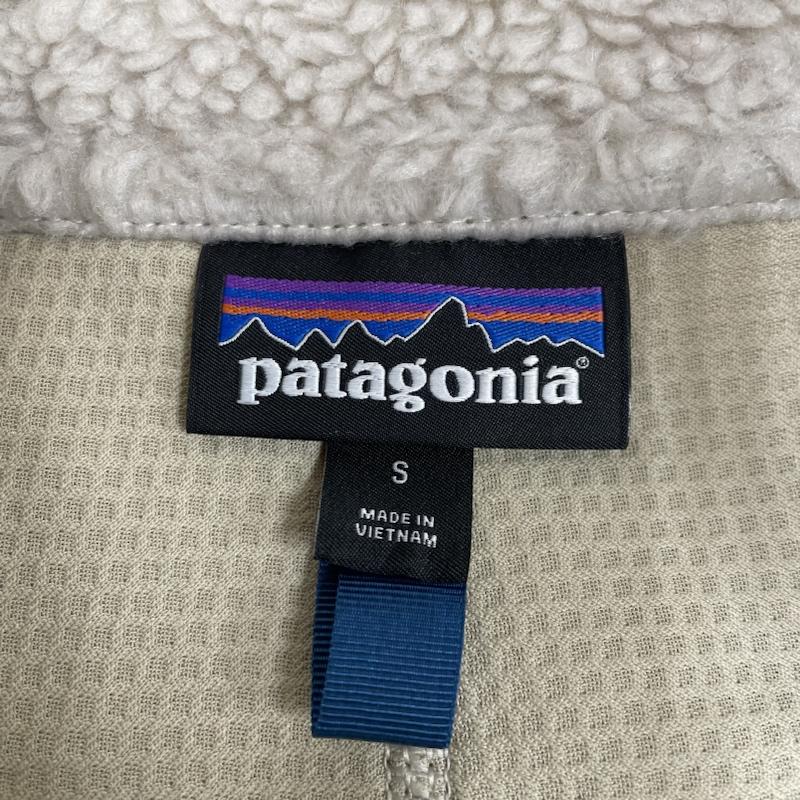 パタゴニア patagonia ベスト ベスト 23AW 23048 Classic Retro-X Vest クラシック レトロ フリース ベスト S ロゴ、文字 X 刺繍 オフホワイト / オフホワイト / メンズ USED 古着 中古 50127704