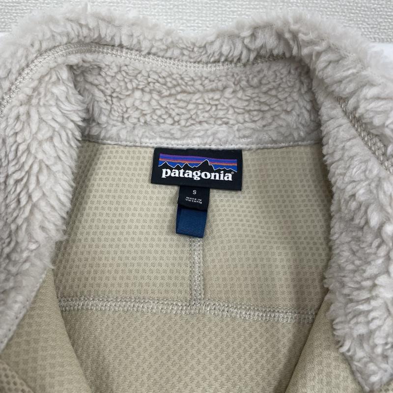パタゴニア patagonia ベスト ベスト 23AW 23048 Classic Retro-X Vest クラシック レトロ フリース ベスト S ロゴ、文字 X 刺繍 オフホワイト / オフホワイト / メンズ USED 古着 中古 50127704