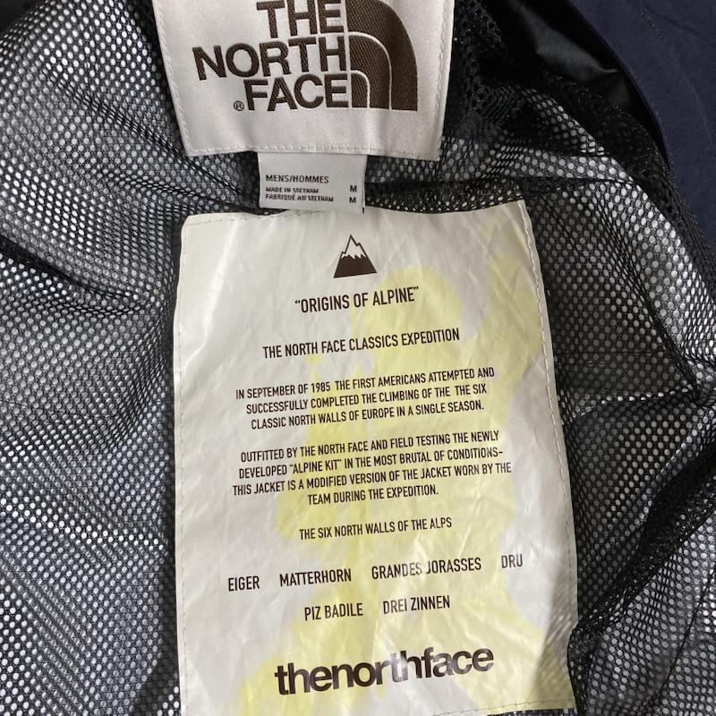 ザノースフェイス THE NORTH FACE ジャケット、上着 ジャケット、ブレザー THE NORTH FACE DRYVENT ベトナム製 ナイロン マウンテンアノラックジャケット M NF0A5J5M M ロゴ、文字 X プリント X 刺繍 紺 / ネイビー / navy メンズ USED 古着 中古 50127869