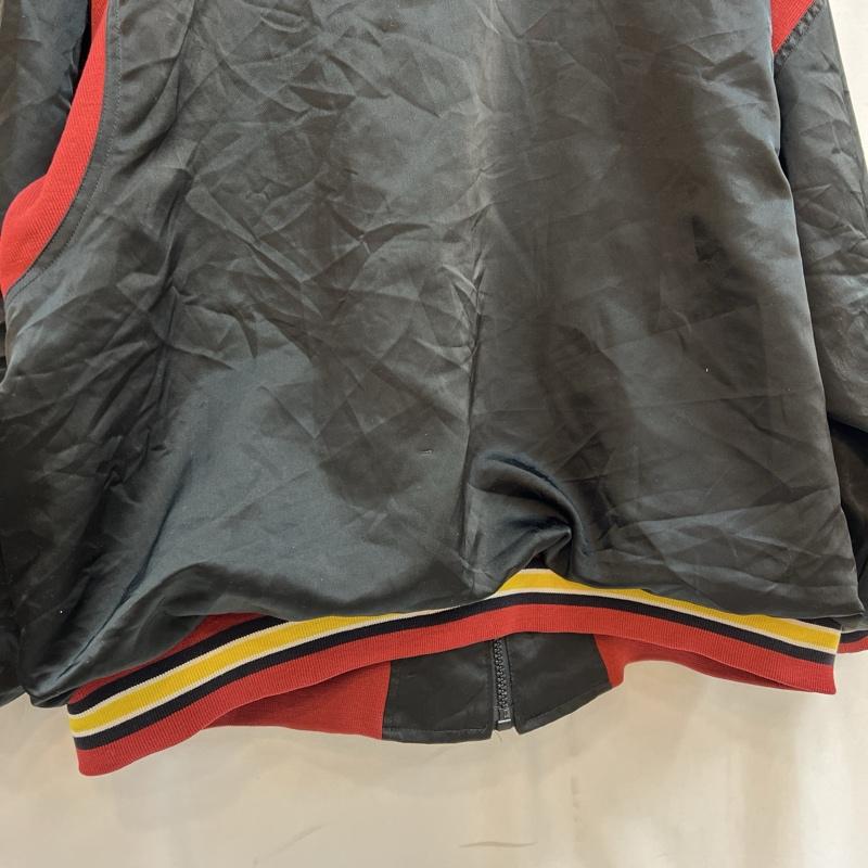 ミッチェルアンドネス Mitchell&Ness ジャケット、上着 ジャンパー、ブルゾン MLB Atlanta Braves メジャーリーグ ブレーブス スタジャン - 黒 / ブラック / black メンズ USED 古着 中古 50128201