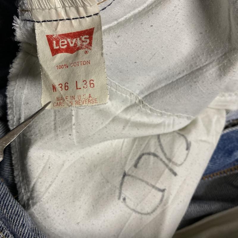 リーバイス Levi s パンツ デニム、ジーンズ Levi s 517 オレンジタブ ジッパーフライ ストレートデニムパンツ W36 L36 40517-0215 36インチ 無地 青 / ブルー / blue メンズ USED 古着 中古 50128325