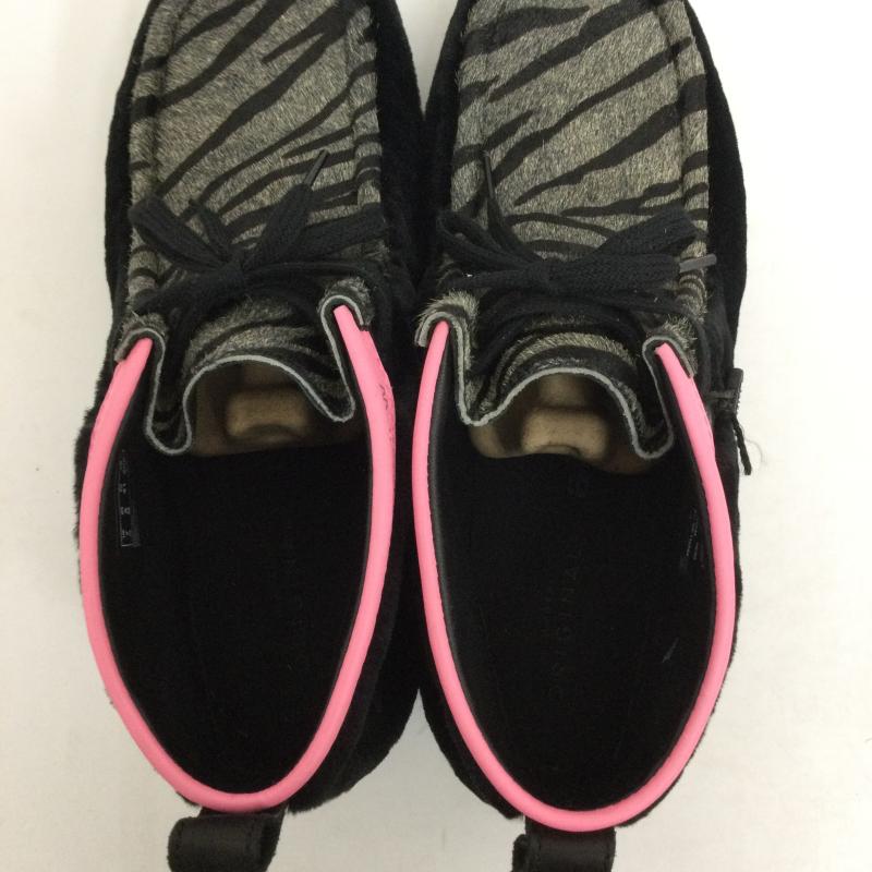 クラークス Clarks ブーツ ショートブーツ atmos(アトモス) CLARKS(クラークス) Wallabee Genブラックタイガープリントハラコワラビーシューズ UK：7 黒 / ブラック / black メンズ USED 古着 中古 50128674