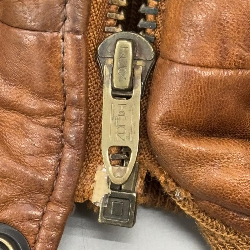 ゴールデンベア Golden Bear ジャケット、上着 レザージャケット USA製 TALON ロケットタロン SCOVILL スコビルボタン 中綿 A-2タイプ レザー フライト ジャケット 茶色 ブラウン 38 茶 / ブラウン / brown メンズ USED 古着 中古 50128985