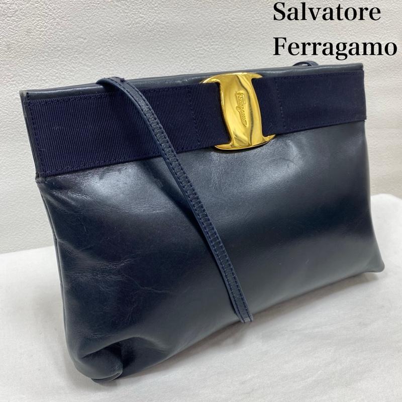 サルヴァトーレフェラガモ Salvatore Ferragamo ショルダーバッグ ショルダーバッグ オールド ヴィンテージ ヴァラ レザー クラッチバッグ ショルダーバッグ 斜め掛け ゴールド金具 - ロゴ、文字 紺 / ネイビー / navy X 金 / ゴールド / gold color メンズ USED 古着 中古 50129629