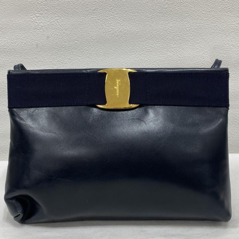 サルヴァトーレフェラガモ Salvatore Ferragamo ショルダーバッグ ショルダーバッグ オールド ヴィンテージ ヴァラ レザー クラッチバッグ ショルダーバッグ 斜め掛け ゴールド金具 - ロゴ、文字 紺 / ネイビー / navy X 金 / ゴールド / gold color メンズ USED 古着 中古 50129629
