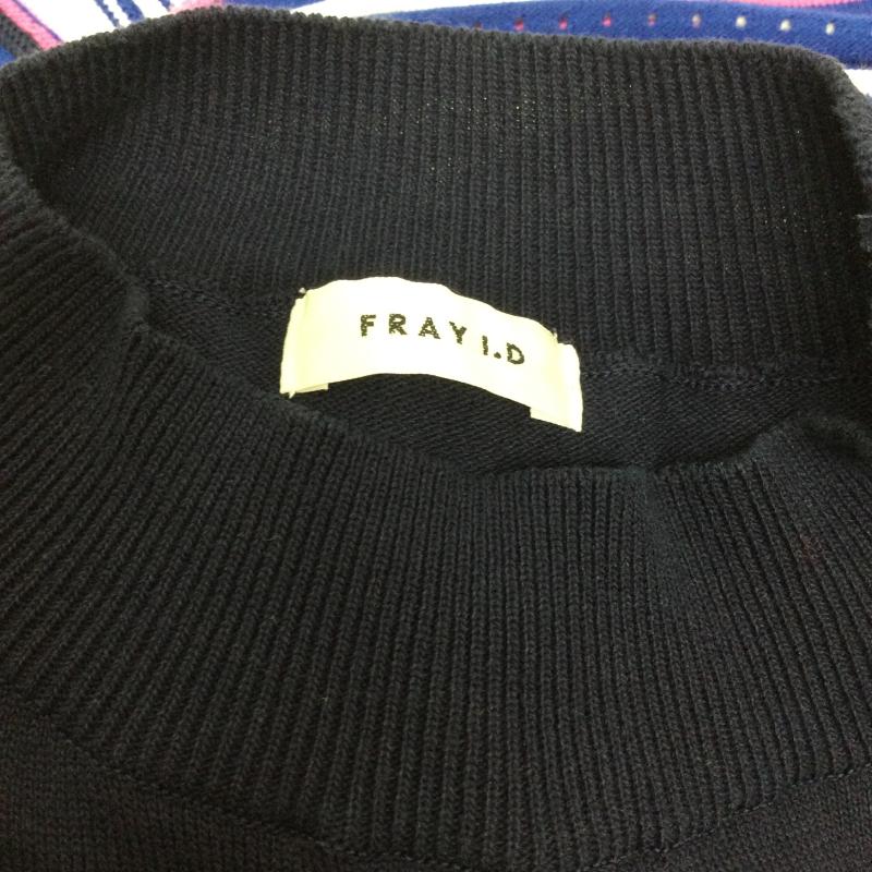 フレイ アイディー FRAY I.D ワンピース ロングスカート マルチプリーツ柄ニットワンピース FREE マルチカラー ストライプ FWNO181072 FREE ストライプ 紺 / ネイビー / navy レディース USED 古着 中古 50129673