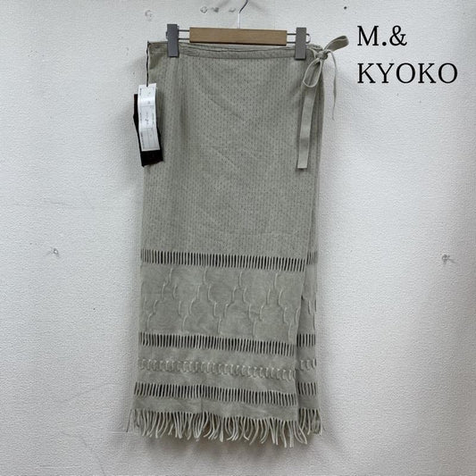古着 USED スカート ロングスカート M.&KYOKO ラップ ロング 巻きスカート ウエスタン 透かし模様 フリンジ タグ付き サイドリボン M  アイボリー / アイボリー / レディース USED 古着 中古 50129810