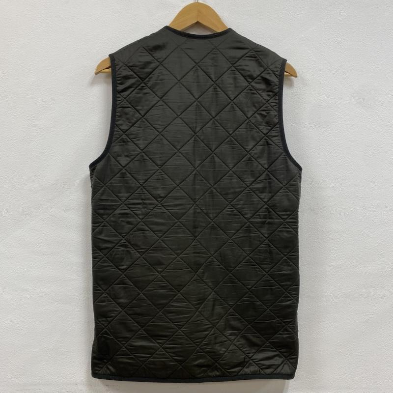 バーブァー Barbour ベスト ベスト POLAR QUILTS ポーラーキルト キルティング ベスト 裏フリース ジップアップ D219 XS ワンポイント X ロゴ、文字 X 刺繍 カーキオリーブ / カーキオリーブ / X オリーブグリーン / オリーブグリーン / メンズ USED 古着 中古 50129904