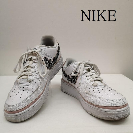 ナイキ NIKE スニーカー スニーカー AIR FORCE 1 07 DOERNBECHER エアフォース1 ドーレンベッカー スニーカー CV2591-100 26.5cm 白 / ホワイト / white メンズ USED 古着 中古 50129948