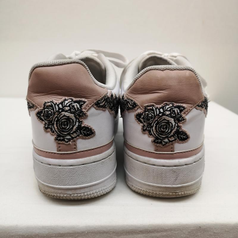 ナイキ NIKE スニーカー スニーカー AIR FORCE 1 07 DOERNBECHER エアフォース1 ドーレンベッカー スニーカー CV2591-100 26.5cm 白 / ホワイト / white メンズ USED 古着 中古 50129948