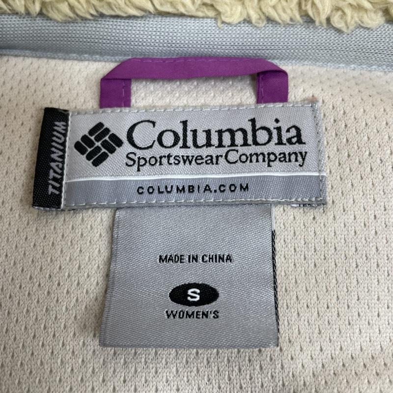 コロンビア Columbia ジャケット、上着 ジャンパー、ブルゾン フリースジャケット ブルゾン ハイネック フルジップ スポーツウエア ロゴ 刺繍 210 PL3558 S ロゴ、文字 X 刺繍 ベージュ / ベージュ / beige X 紫 / パープル / purple レディース USED 古着 中古 50130059