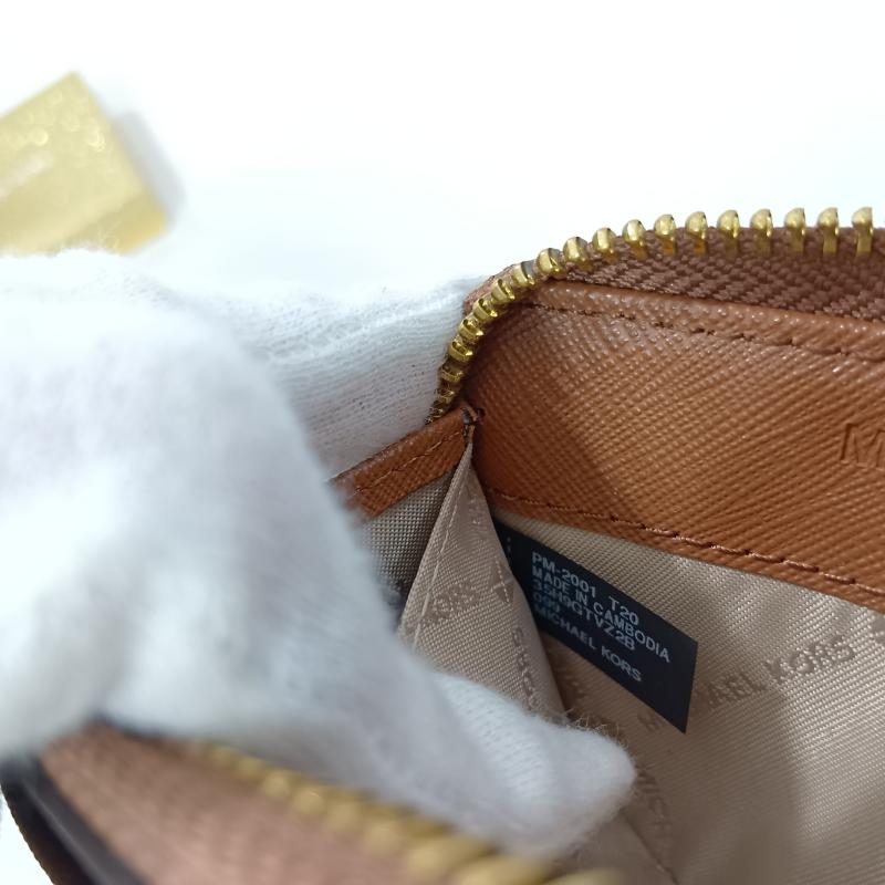 マイケルコース MICHAEL KORS 財布 二つ折り MICHAEL KORS マイケルコース シグネチャーウォレット ラウンドファスナー コンパクト 財布 35H9GTVZ2B - 無地 X ロゴ、文字 茶 / ブラウン / brown X オフホワイト / オフホワイト / レディース USED 古着 中古 50130525