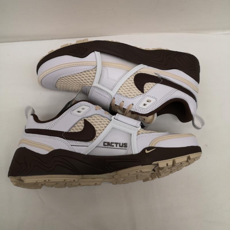 ナイキ NIKE スニーカー スニーカー Travis Scott Zoom Field Jaxx HQ3073-100 トラヴィス スコット トラビス エア ズーム フィールド 26.5cm 白 / ホワイト / white X 茶 / ブラウン / brown X ベージュ / ベージュ / beige メンズ USED 古着 中古 50130970