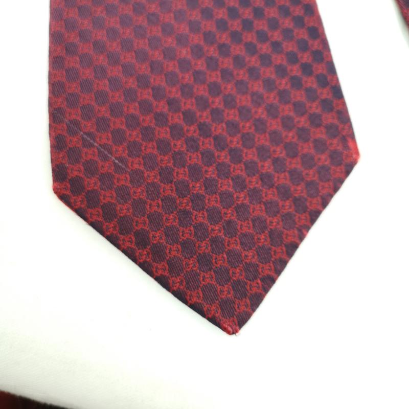グッチ GUCCI ネクタイ ネクタイ GG柄 シルク 総柄 ネクタイ - 紫 / パープル / purple X 赤 / レッド / red メンズ USED 古着 中古 50130998