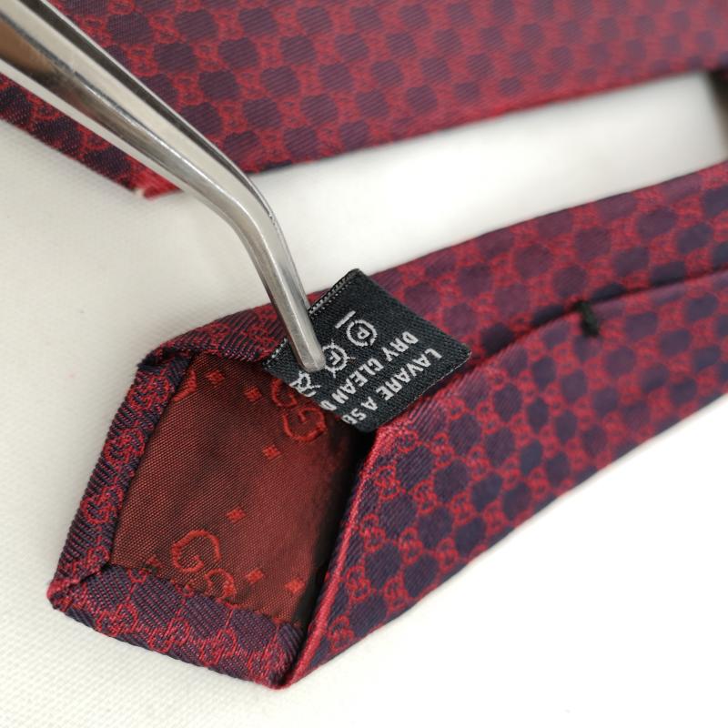 グッチ GUCCI ネクタイ ネクタイ GG柄 シルク 総柄 ネクタイ - 紫 / パープル / purple X 赤 / レッド / red メンズ USED 古着 中古 50130998