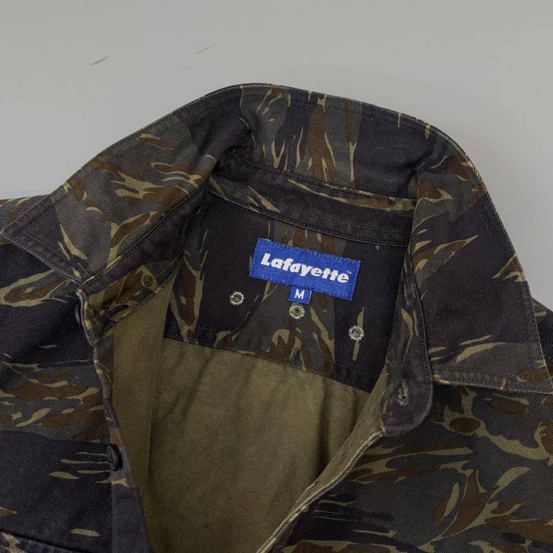 ラファイエット Lafayette シャツ、ブラウス 半袖 LFT13SS14 タイガーカモフラ 迷彩柄 猫目ボタン 半袖 ワーク シャツ M メンズ USED 古着 中古 50131246