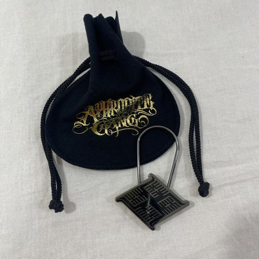 古着 USED キーホルダー キーホルダー 家紋 KEY HOLDER BLACK 麻LOGO シルバー ロゴ、文字 銀 / シルバー / silver color メンズ USED 古着 中古 50131504