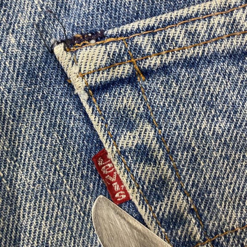 リーバイス Levi s ボトムス ボトムス Vintage Levi s 505-0217 80年6月製 ボタン裏8刻印 スモールeタブ light blue W32/L30 無地 水色 / ライトブルー / メンズ USED 古着 中古 50131826