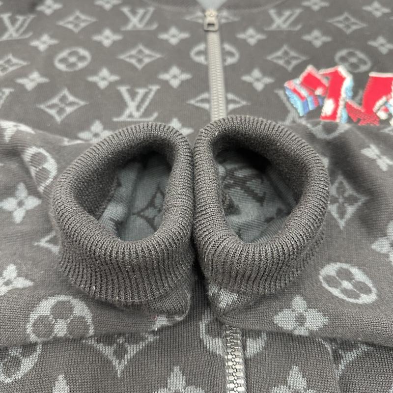 ルイヴィトン LOUIS VUITTON ジャケット、上着 ジャンパー、ブルゾン 22AW LV グラフィティ モノグラム ニット ジップ ブルゾン RM222M JL4 HNN22W S 黒 / ブラック / black メンズ USED 古着 中古 50131991