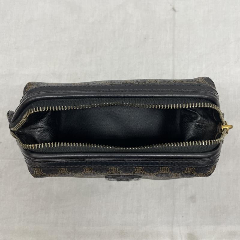 セリーヌ CELINE ポーチ ポーチ マカダム柄 PVC BRW 総柄 化粧ポーチ オールレザー ゴールド金具 - 総柄 茶 / ブラウン / brown レディース USED 古着 中古 50133107