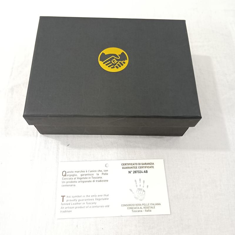 レザー レザー 財布 二つ折り PELLE CONCIATA AL VEGETABLE IN TOSCANA レザー 二つ折り財布 ブラウン 多機能 made in italy 無地 茶 / ブラウン / brown レディース USED 古着 中古 50133226
