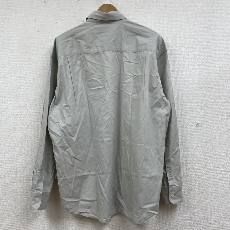 アイスバーグ ICEBERG シャツ、ブラウス 長袖 ICEBERG HISTORY 長袖 シャツ キャラクター ロゴ 刺繍入り キャラクター L ロゴ、文字 X キャラクター X 刺繍 グレージュ / グレージュ / メンズ USED 古着 中古 50133855