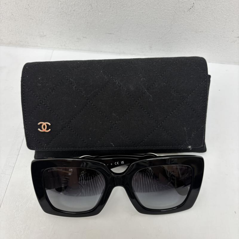 シャネル CHANEL めがね・サングラス サングラス サングラス5474 Q A ロゴ スクエア メガネ 5474-Q - 白 / ホワイト / white X 黒 / ブラック / black レディース USED 古着 中古 50134131