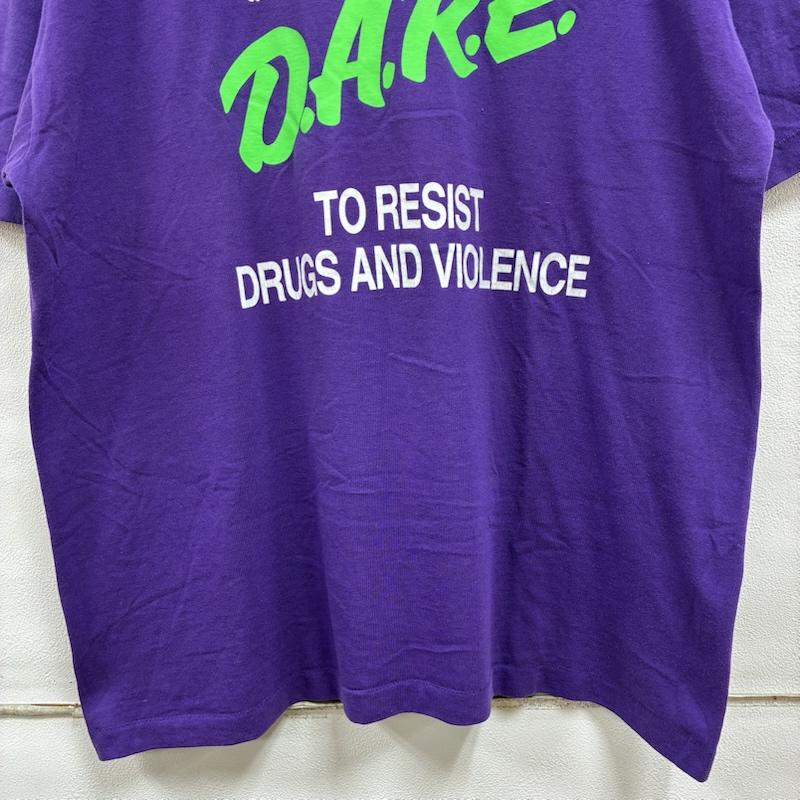 ヴィンテージ VINTAGE Tシャツ 半袖 D.A.R.E. 薬物乱用防止 DRUG ABUSE RESISTANCE EDUCATION シングルステッチ メッセージ Tシャツ - ロゴ、文字 X プリント 紫 / パープル / purple X 黄緑 / イエローグリーン / X 白 / ホワイト / white メンズ USED 古着 中古 50134232