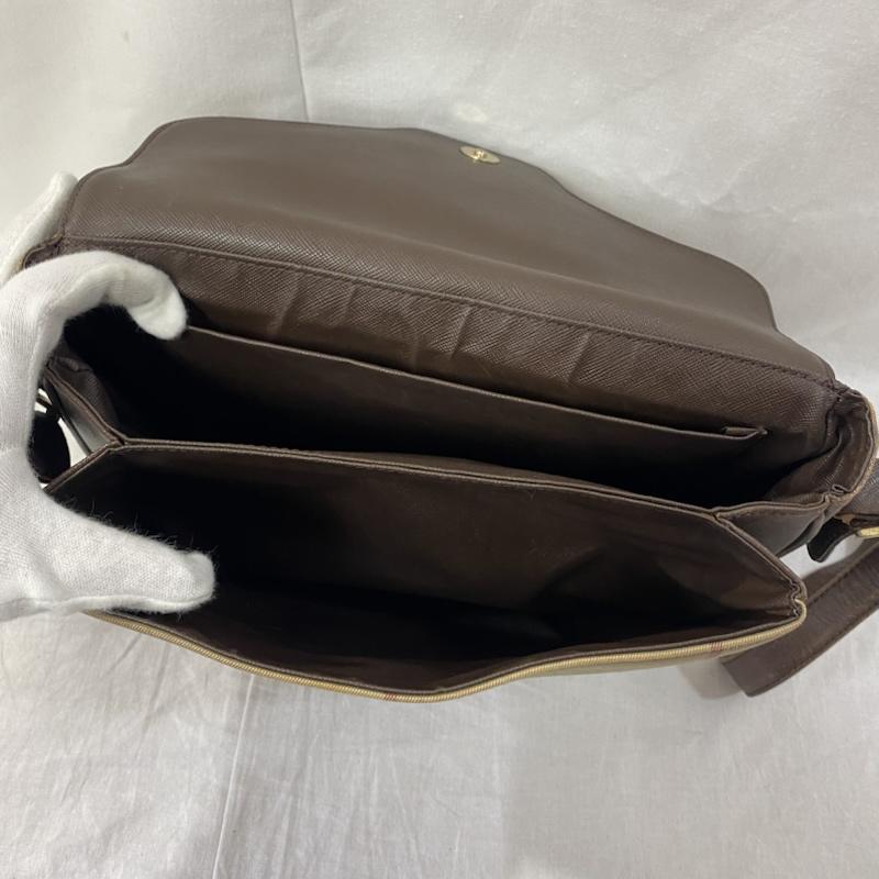 古着 USED ショルダーバッグ ショルダーバッグ burberrys ノバチェック ロゴパッチ ショルダーバッグ VINTAGE ユニセックス - ロゴ、文字 カーキオリーブ / カーキオリーブ / メンズ USED 古着 中古 50134318
