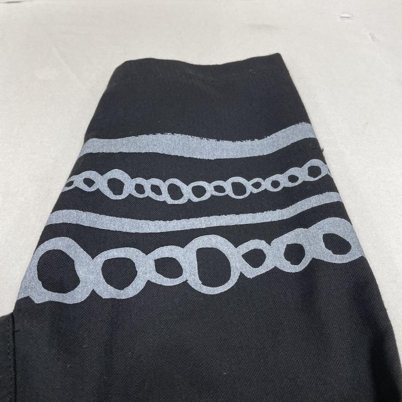 ブラックコムデギャルソン BLACK COMME des GARCONS パンツ ワークパンツ、ペインターパンツ サルエル クロップド パンツ ドッキング プリント ボーダー 1E-P013 S ボーダー柄 X プリント 黒 / ブラック / black メンズ USED 古着 中古 50134839