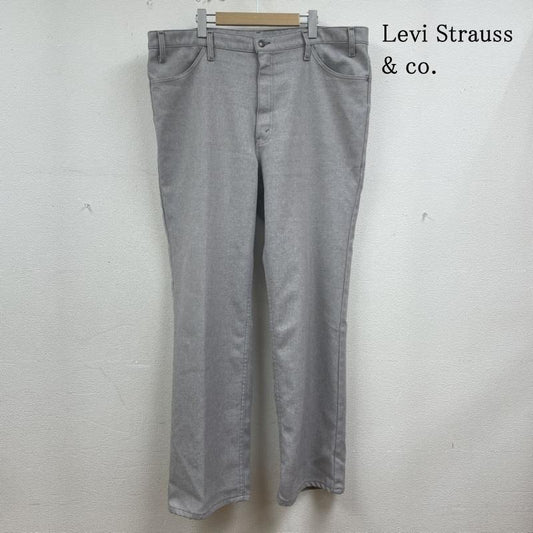 リーバイス Levi s パンツ ワークパンツ、ペインターパンツ 90s USA製 リーバイス スタプレ アクションスラックス vintage 42インチ 無地 グレージュ / グレージュ / メンズ USED 古着 中古 50134894