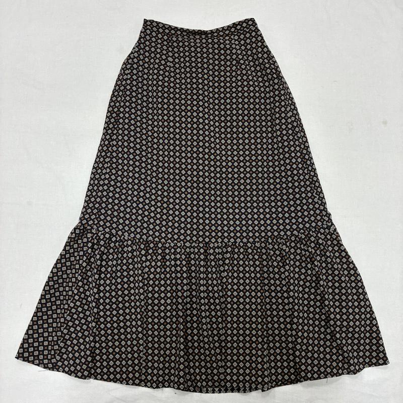 リリー ブラウン Lily Brown セットアップ セットアップ プルオーバー ブラウス ロング スカート セットアップ LFKB196100 FREE 総柄 紺 / ネイビー / navy X 橙 / オレンジ / orange X ベージュ / ベージュ / beige レディース USED 古着 中古 50134914