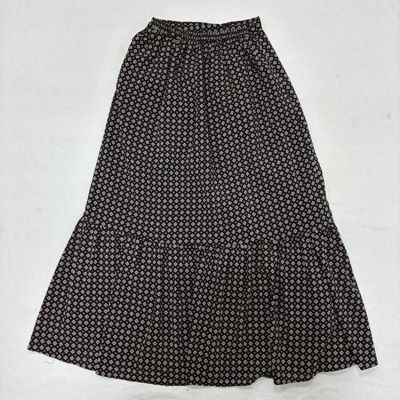 リリー ブラウン Lily Brown セットアップ セットアップ プルオーバー ブラウス ロング スカート セットアップ LFKB196100 FREE 総柄 紺 / ネイビー / navy X 橙 / オレンジ / orange X ベージュ / ベージュ / beige レディース USED 古着 中古 50134914