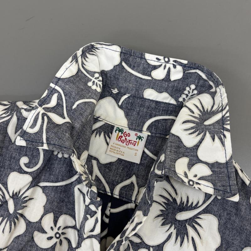 古着 USED シャツ、ブラウス 半袖 Go Barefoot ゴーベアフット USA製 ハイビスカス 花柄 プルオーバー 半袖 ハワイアン アロハ シャツ 白 紺 ホワイト ネイビー S 白 / ホワイト / white X 紺 / ネイビー / navy メンズ USED 古着 中古 50135155