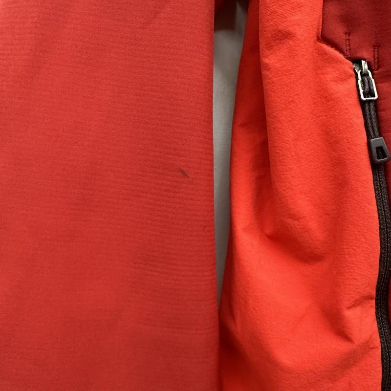 パタゴニア patagonia ジャケット、上着 ジャンパー、ブルゾン FA15 ADZE HYBRID HOODY アズ ハイブリッド フーディ ジャケット 83415 S 赤 / レッド / red メンズ USED 古着 中古 50135166