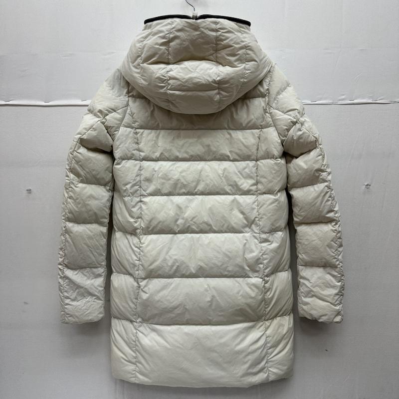 デュベティカ DUVETICA ジャケット、上着 ダウンジャケット CARYSDUE ダウン ロング ジャケット 1162-RLW 40 白 / ホワイト / white レディース USED 古着 中古 50135178