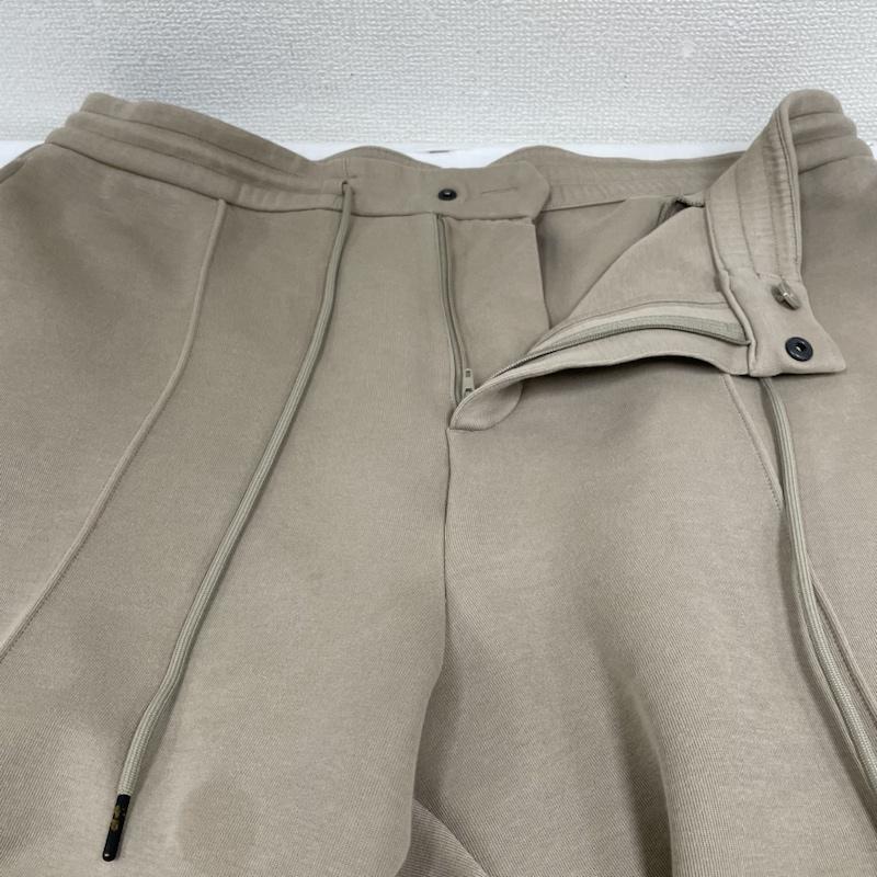 ナイキ NIKE パンツ ワークパンツ、ペインターパンツ テックフリース リイマジンド ルーズフィット オープンヘム スウェット パンツ fb8164-247 XL ロゴ、文字 ベージュ / ベージュ / beige メンズ USED 古着 中古 50135198