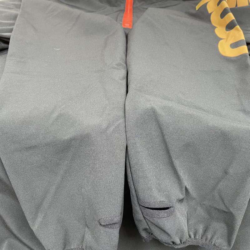 古着 USED ジャケット、上着 ジャンパー、ブルゾン ThirtyTwo 32 4TS Stack Pullover マウンテン パーカー ナイロン ジャケット フルジップアップ ロゴ M ロゴ、文字 X プリント 黒 / ブラック / black メンズ USED 古着 中古 50135214