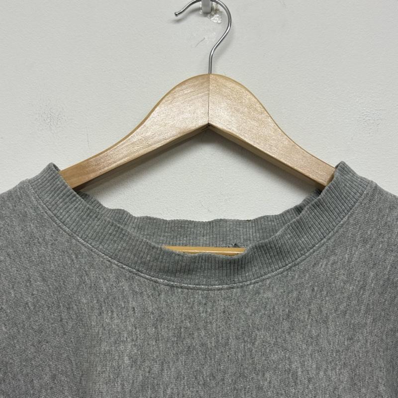 カーハート Carhartt トレーナー 長袖 Carhartt カーハート 長袖 トレーナー Sweat 02810-3302 L ワンポイント 灰 / グレー / gray メンズ USED 古着 中古 50135428