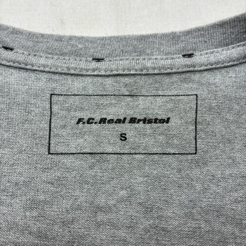 エフシーアールビー F.C.R.B. Tシャツ 半袖 フロント ロゴ シニール ワッペン ドット クルーネック 半袖 Tシャツ FCRB-156026 S ドット X ロゴ、文字 灰 / グレー / gray メンズ USED 古着 中古 50135568