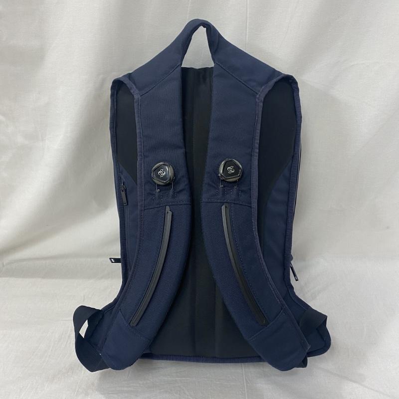 ポーター PORTER リュックサック、デイパック リュックサック、デイバッグ 18AW DESCENTE ALLTERRAIN x PORTER BACKPACK navy ロゴ、文字 紺 / ネイビー / navy メンズ USED 古着 中古 50135682