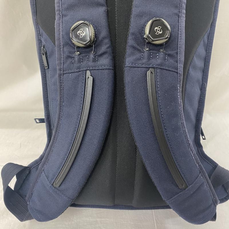 ポーター PORTER リュックサック、デイパック リュックサック、デイバッグ 18AW DESCENTE ALLTERRAIN x PORTER BACKPACK navy ロゴ、文字 紺 / ネイビー / navy メンズ USED 古着 中古 50135682