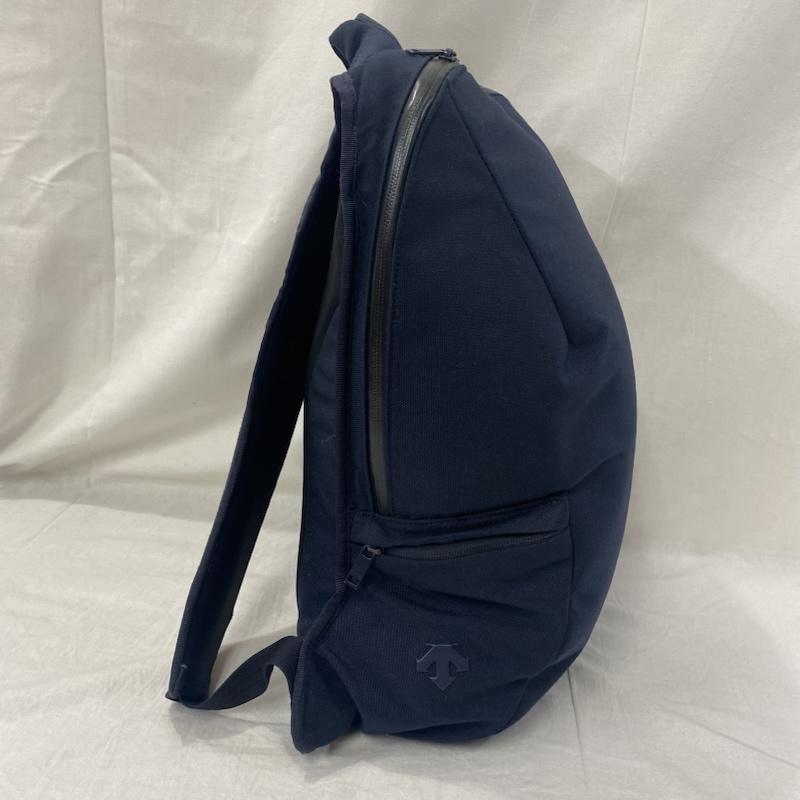 ポーター PORTER リュックサック、デイパック リュックサック、デイバッグ 18AW DESCENTE ALLTERRAIN x PORTER BACKPACK navy ロゴ、文字 紺 / ネイビー / navy メンズ USED 古着 中古 50135682