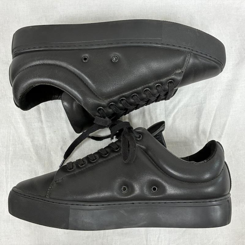 ラッドミュージシャン LAD MUSICIAN スニーカー スニーカー 21AW PADDING SNEAKER 中綿 ラバーソール カウ レザー スニーカー 2221-909 42 26.0cm 黒 / ブラック / black メンズ USED 古着 中古 50135833
