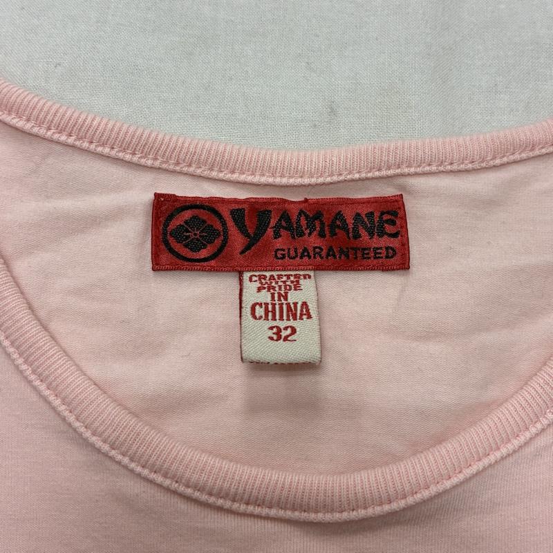 ヤマネ YAMANE Tシャツ 半袖 YAMANE ヤマネ ストレッチ チビT カットソー 半袖 Tシャツ 32 - ロゴ、文字 X プリント 桃 / ピンク / pink X 赤 / レッド / red レディース USED 古着 中古 50135921